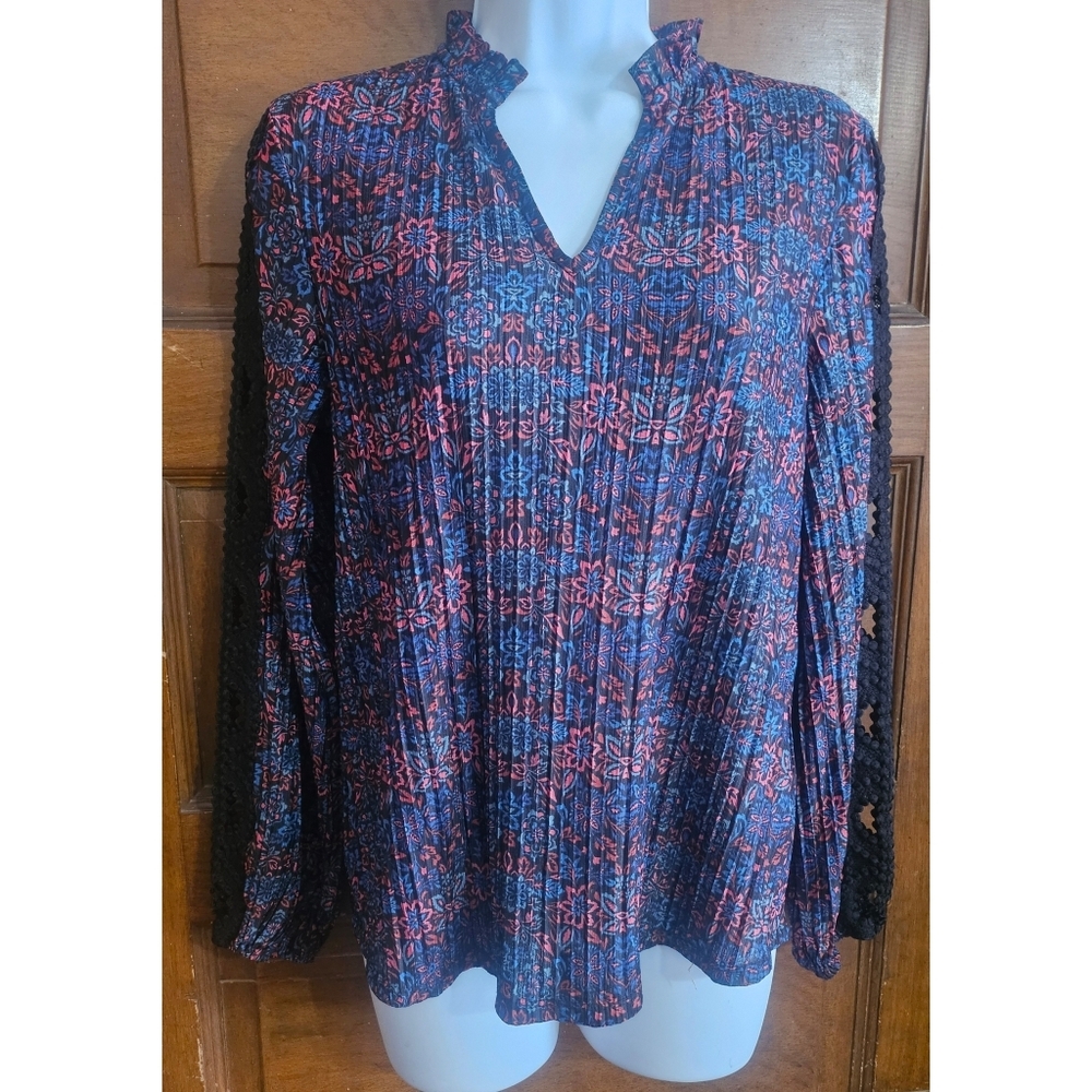 Rio & Rian Woman's Pleated Boho Blouse With Crochet Lace Sleeves